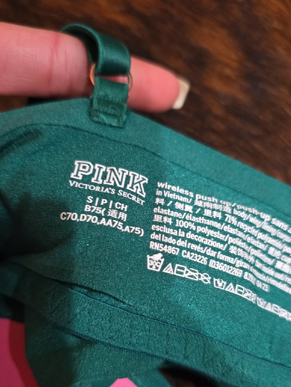 Victoria's Secret Teal Padded Seamless Bralette - Picture 2 of 3
